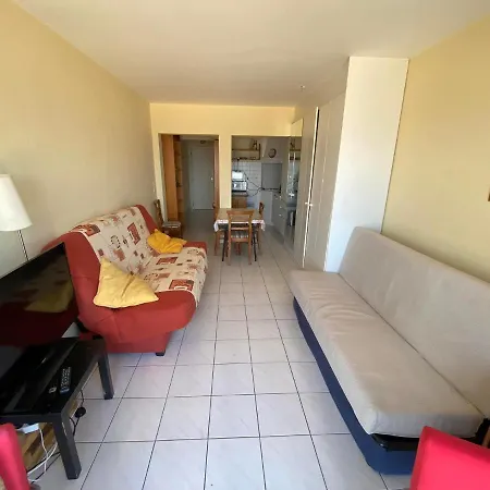 Op Achtste Verdieping Op De Zeedijk Met Fenomenaal Zeezicht Voor 2 Personen Appartement