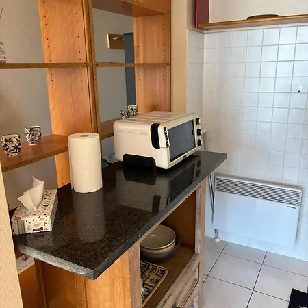 Apartment Op Achtste Verdieping Op De Zeedijk Met Fenomenaal Zeezicht Voor 2 Personen *