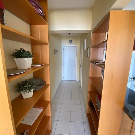 Op Achtste Verdieping Op De Zeedijk Met Fenomenaal Zeezicht Voor 2 Personen *