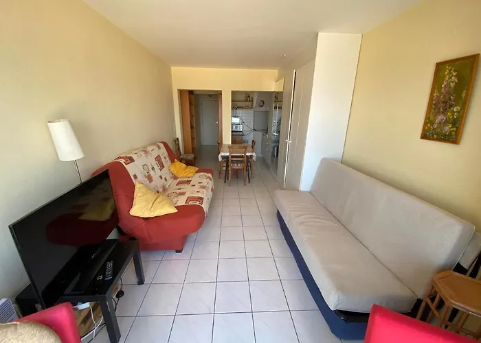 Op Achtste Verdieping Op De Zeedijk Met Fenomenaal Zeezicht Voor 2 Personen Apartment