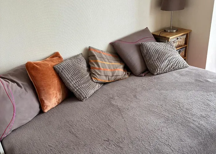 Op Achtste Verdieping Op De Zeedijk Met Fenomenaal Zeezicht Voor 2 Personen Apartment *