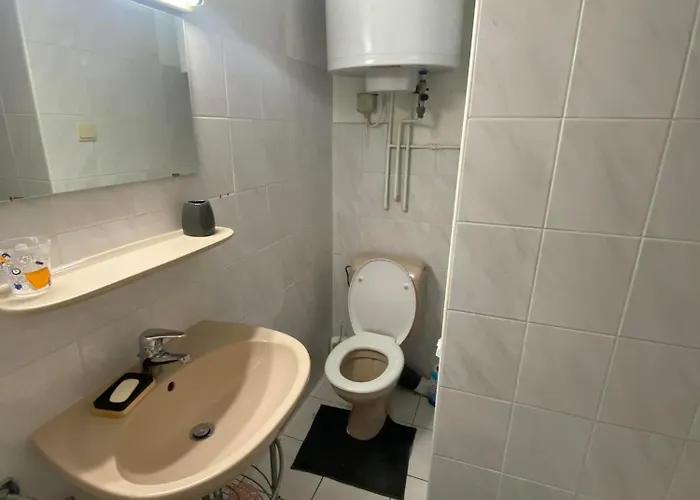 Op Achtste Verdieping Op De Zeedijk Met Fenomenaal Zeezicht Voor 2 Personen Apartment *