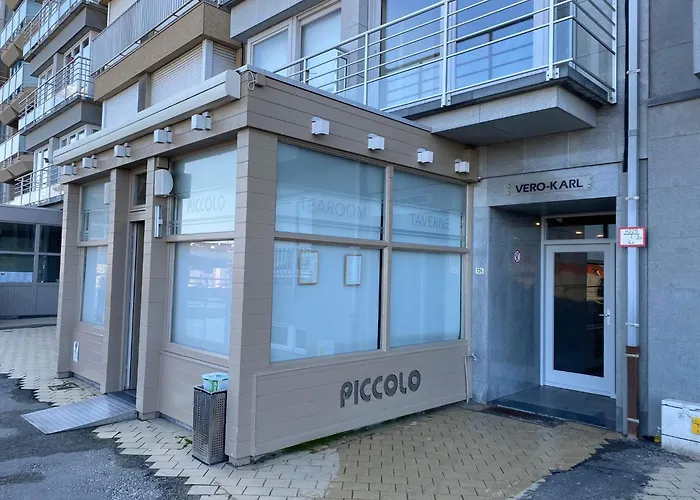 Op Achtste Verdieping Op De Zeedijk Met Fenomenaal Zeezicht Voor 2 Personen * Middelkerke